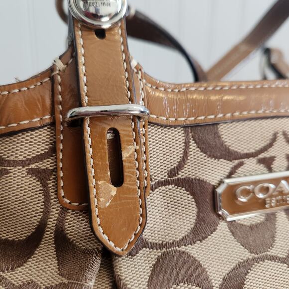 Coach F15146 Canvas/Leather‎ Caramel/Lavender Hand/Shoulder Bag Purse Pre-owned - Picture 11 of 12